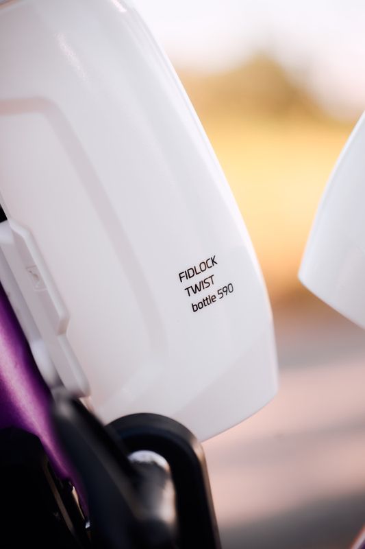 Fidlock TWIST singel drikkeflaske 590ml POLAR WHITE EDITION